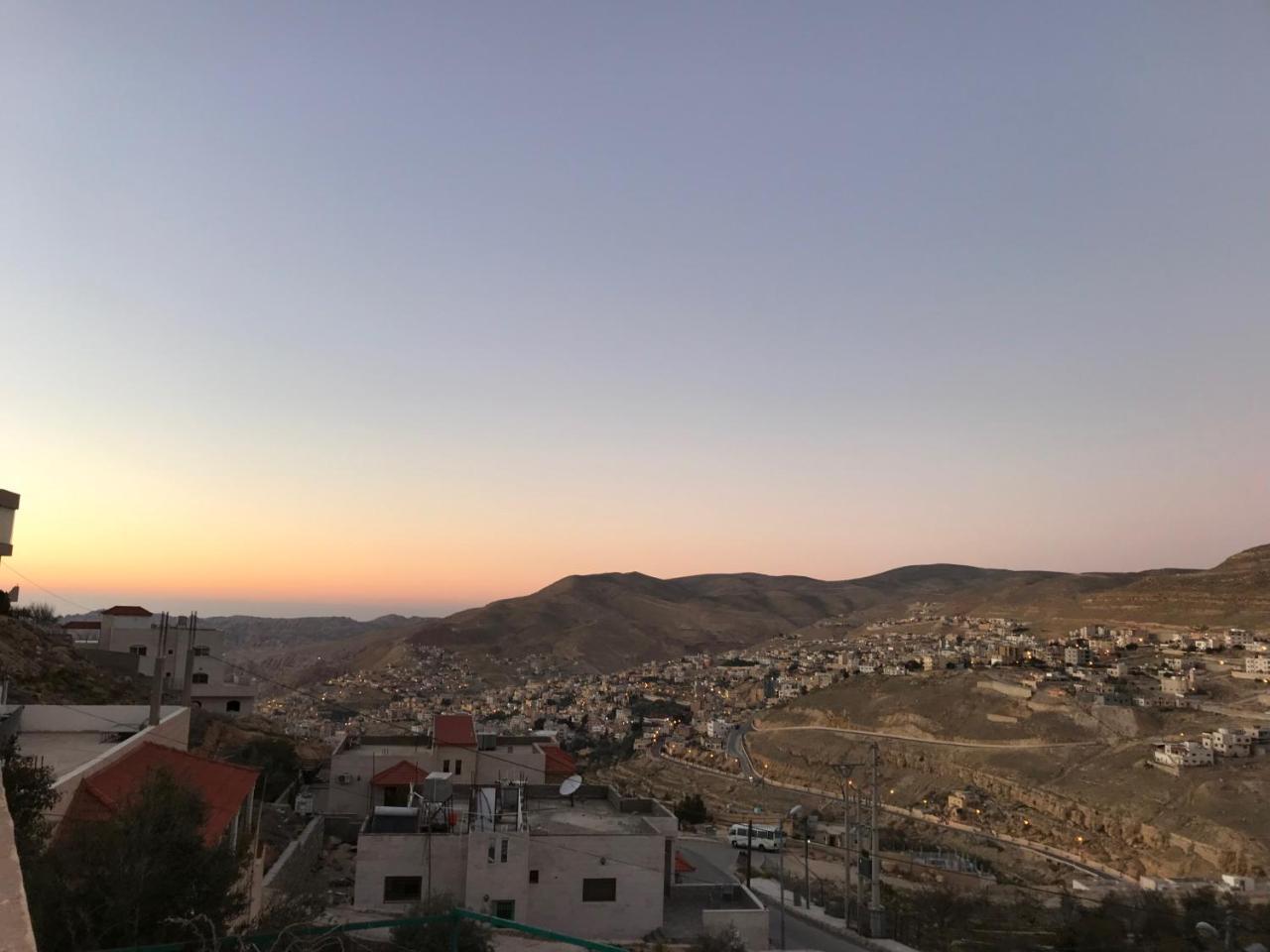 فندق وادي موسىفي  Panoramic View المظهر الخارجي الصورة